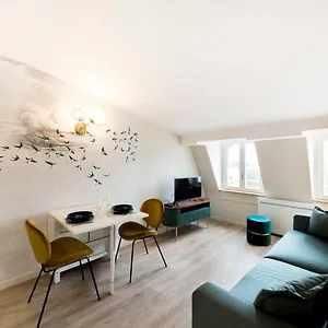 apt-nid-douillet-avec-vue.hotels-rhonealpes.com/